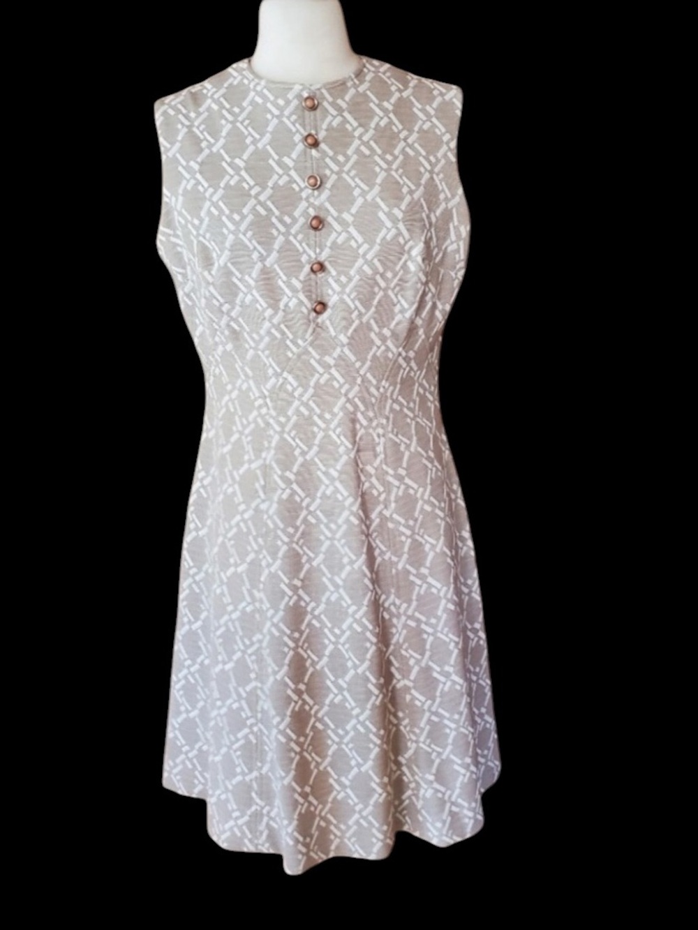 Late 60s/Early 70s Kay Windsor "The Look You Love"
Sleeveless Geometric Mod A-Li